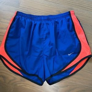 Nike Tempo running short